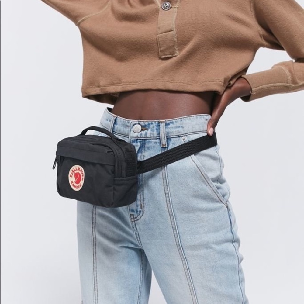 Fjällräven Kanken Hip Pack (Black) brand new with tags